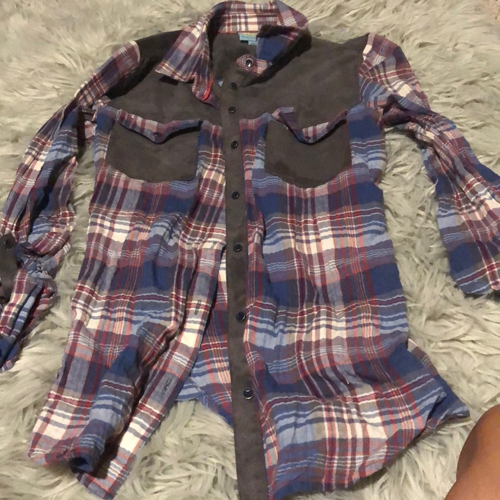 Gently worn C & C California top!